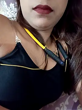 payalsharma95 online show from October 11, 5:22 pm