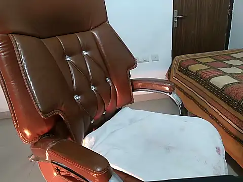 Snapshot of Hazel_Angel chatting on December 22, 10:07 pm Hazel Angel online show from December 22, 10:07 pm