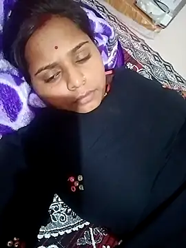 Hot crety online show from September 9, 2:27 pm