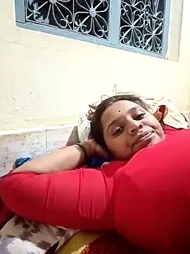 Hot crety online show from October 8, 3:53 pm