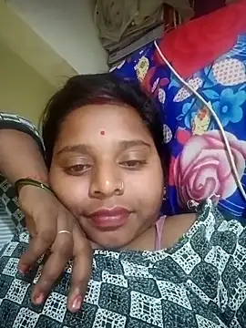 Hot crety online show from November 15, 5:20 pm