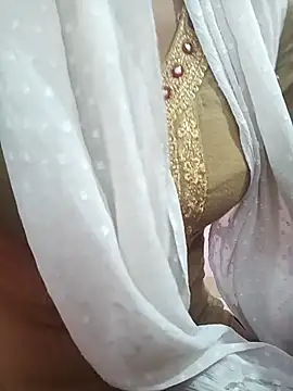 BILLO-RANI67 online show from October 13, 4:01 am