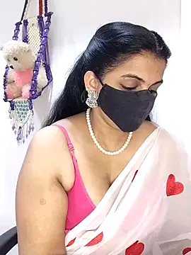 Snapshot of sneha_bebo chatting on October 27, 3:38 pm sneha bebo online show from October 27, 3:38 pm