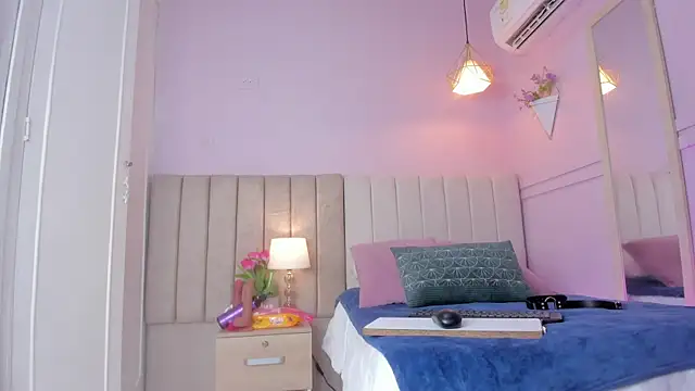  wendy x online show from September 23, 11:35 am