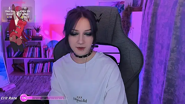 LiliLuna online show from October 3, 3:09 pm