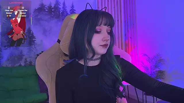 LiliLuna online show from January 13, 3:17 pm