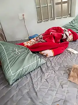 MinhChauXXX19 online show from October 19, 8:15 am