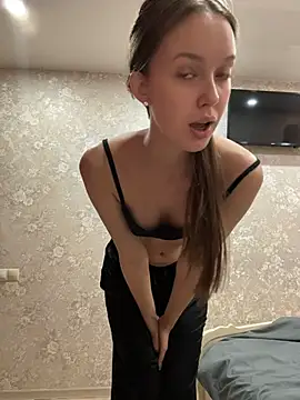 ElliRose online show from January 15, 10:42 am