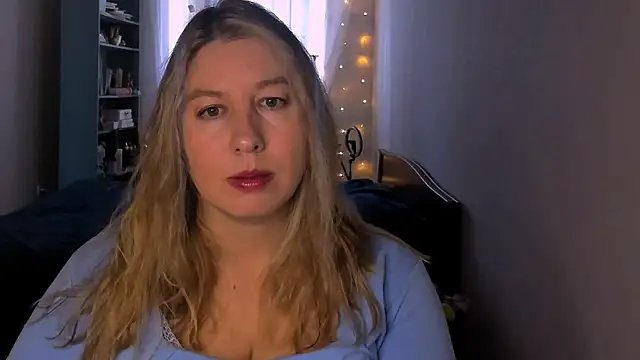 NancySanders online show from March 9, 9:13 am