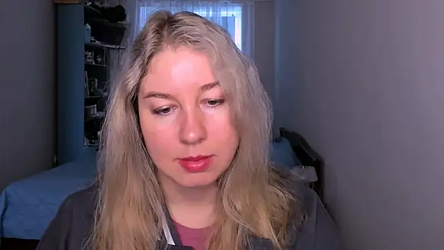 NancySanders online show from May 3, 5:57 am