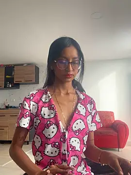 Snapshot of babby_bella chatting on September 24, 12:30 pm babby bella online show from September 24, 12:30 pm