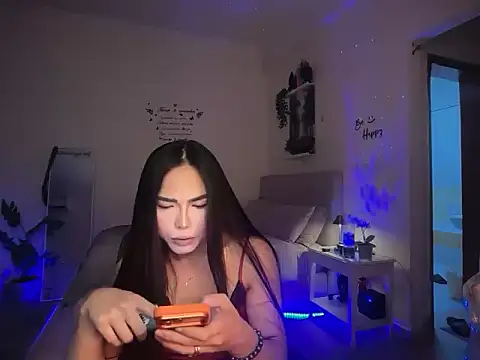 Snapshot of Kendrasy96 chatting on February 22, 9:24 pm Kendrasy96 online show from February 22, 9:24 pm