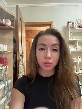 Snapshot of MarinaDiva11_74 chatting on March 18, 7:50 pm MarinaDiva11 74 online show from March 18, 7:50 pm