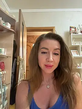 Snapshot of MarinaDiva11_74 chatting on April 1, 8:28 pm MarinaDiva11 74 online show from April 1, 8:28 pm