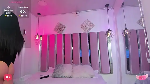 Snapshot of katia_ws chatting on November 18, 12:53 pm katia ws online show from November 18, 12:53 pm