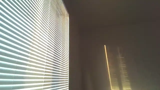 Snapshot of TharealBunn chatting on February 4, 1:39 pm TharealBunn online show from February 4, 1:39 pm