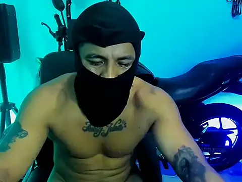 Snapshot of zeus_7777 chatting on September 20, 11:11 am zeus 7777 online show from September 20, 11:11 am