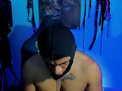 Snapshot of zeus_7777 chatting on October 17, 9:34 am zeus 7777 online show from October 17, 9:34 am