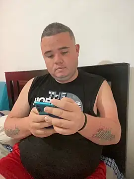 Snapshot of Chimbo-1996 chatting on October 2, 7:21 pm Chimbo-1996 online show from October 2, 7:21 pm