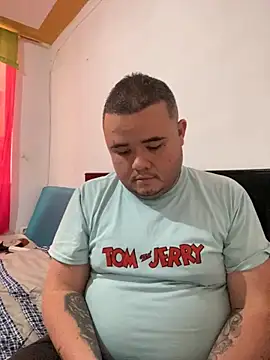 Snapshot of Chimbo-1996 chatting on October 5, 7:23 pm Chimbo-1996 online show from October 5, 7:23 pm