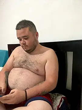 Snapshot of Chimbo-1996 chatting on October 13, 2:22 am Chimbo-1996 online show from October 13, 2:22 am