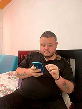 Snapshot of Chimbo-1996 chatting on October 16, 7:48 pm Chimbo-1996 online show from October 16, 7:48 pm