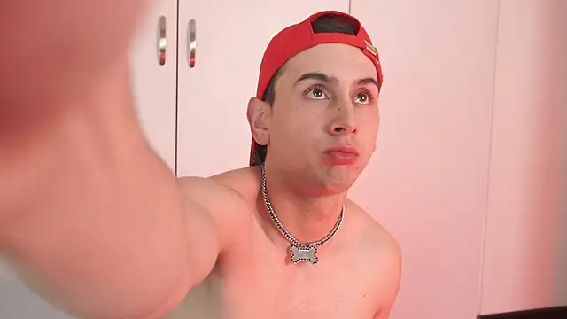 mathewconelly online show from September 28, 3:34 am