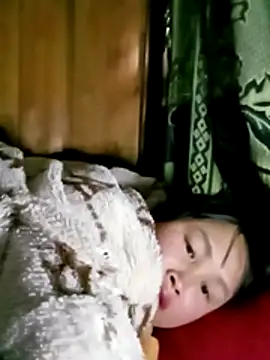 maple694 online show from February 1, 8:13 am