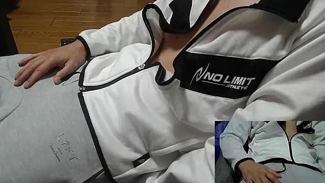 Yasu2000 online show from November 27, 2:02 am