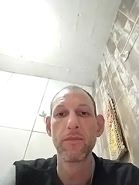 Snapshot of 12dery chatting on October 4, 7:39 am 12dery online show from October 4, 7:39 am