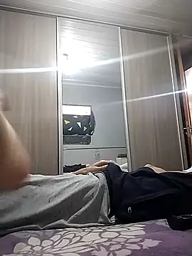 Snapshot of 12dery chatting on October 13, 2:28 pm 12dery online show from October 13, 2:28 pm