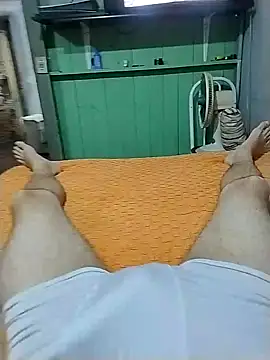 Snapshot of 12dery chatting on February 7, 6:17 am 12dery online show from February 7, 6:17 am