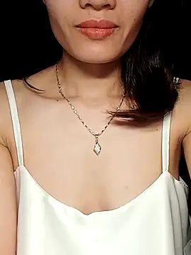 Snapshot of Hinna_x chatting on October 20, 2:50 pm Hinna x online show from October 20, 2:50 pm