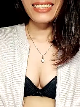 Hinna x online show from November 14, 8:18 pm