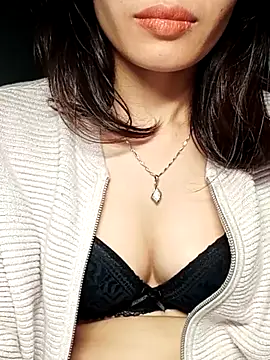 Hinna x online show from November 16, 8:36 pm