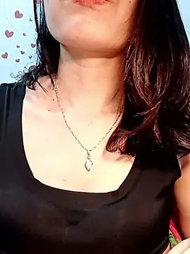 Hinna x online show from March 9, 1:37 pm