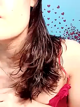 Hinna x online show from May 15, 12:34 pm