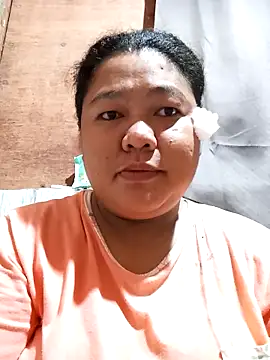 Perfect smile01 online show from October 12, 5:45 pm