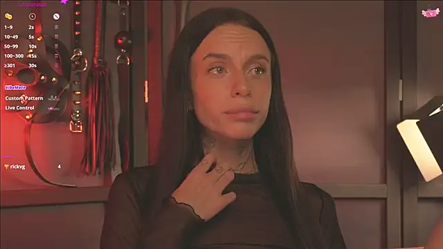 livia starwars online show from September 29, 8:57 pm