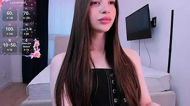 khloeyourangel online show from September 16, 4:41 pm