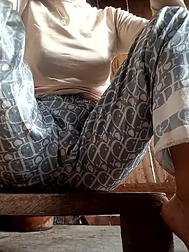 daisy will online show from January 17, 1:43 am