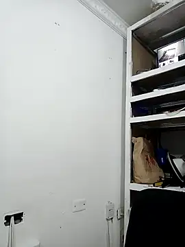 Snapshot of ashley_moss chatting on September 8, 8:08 pm ashley moss online show from September 8, 8:08 pm