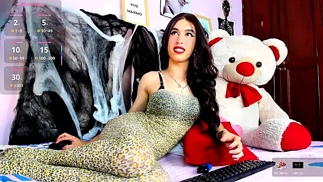 Snapshot of ashley_moss chatting on October 22, 5:34 pm ashley moss online show from October 22, 5:34 pm