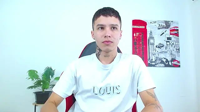 Cumandres18 online show from December 17, 2:01 pm