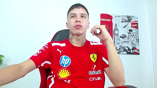 Snapshot of Cumandres18 chatting on February 28, 3:13 pm Cumandres18 online show from February 28, 3:13 pm