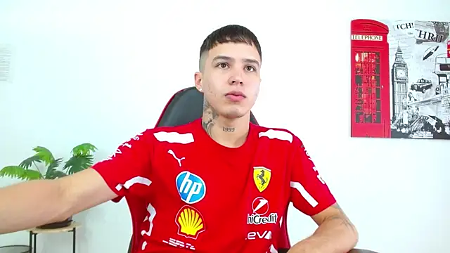 Snapshot of Cumandres18 chatting on March 7, 3:09 pm Cumandres18 online show from March 7, 3:09 pm