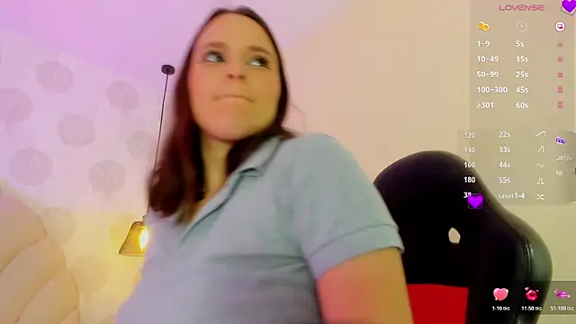 Snapshot of GIANAMILLER6 chatting on February 27, 12:16 pm GIANAMILLER6 online show from February 27, 12:16 pm