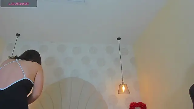 Snapshot of GIANAMILLER6 chatting on March 14, 11:59 am GIANAMILLER6 online show from March 14, 11:59 am