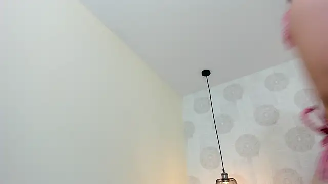 GIANAMILLER6 online show from May 5, 12:02 pm