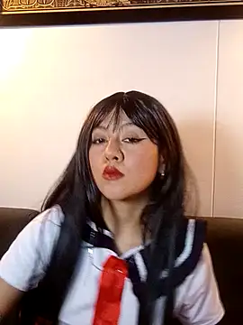 Snapshot of catalina_santana20 chatting on March 4, 8:37 pm catalina santana20 online show from March 4, 8:37 pm